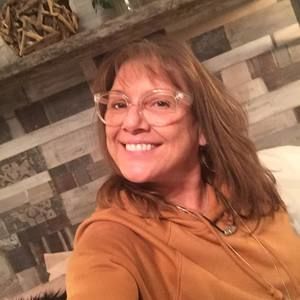 Meet your Posher, Helene